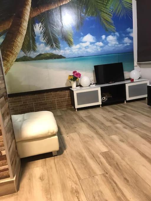 Precioso Apartamento 3 Habitaciones. Con Patio. Камас Екстер'єр фото