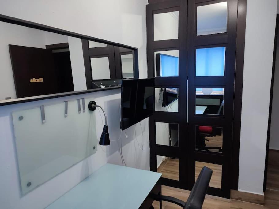 Precioso Apartamento 3 Habitaciones. Con Patio. Камас Екстер'єр фото